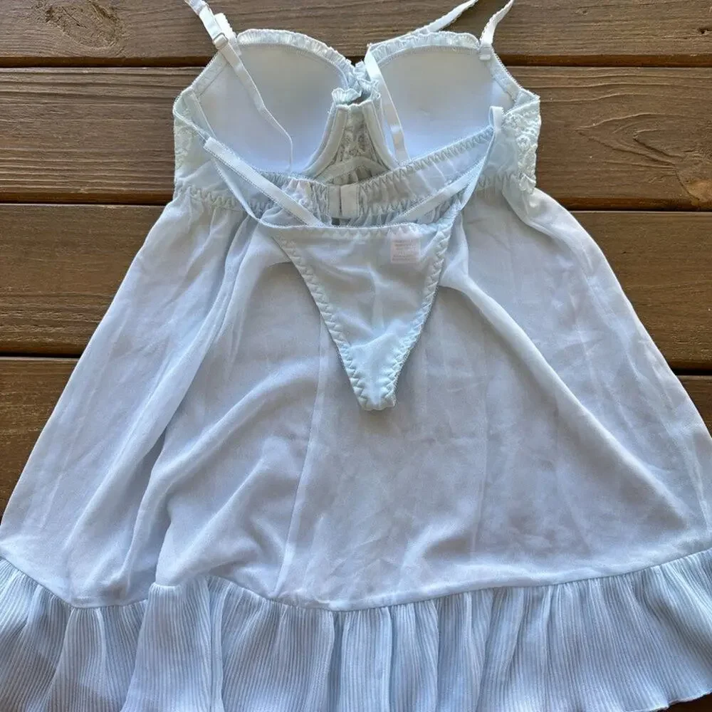 Cinema Etoile nwt misty